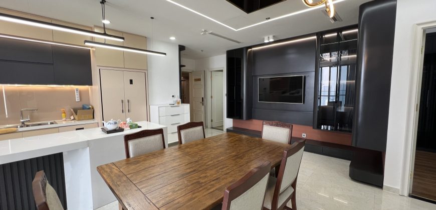 VINHOMES – 3PN Vòng cung nội thất cổ điển